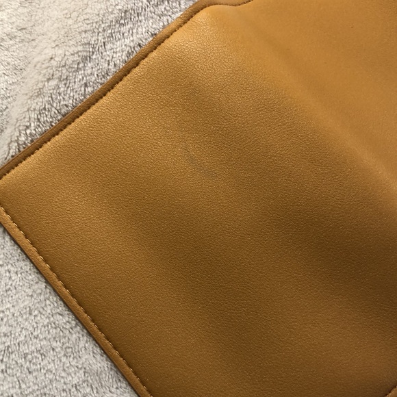 Glass Ladder & Co Tech organizer - Picture 6 of 8